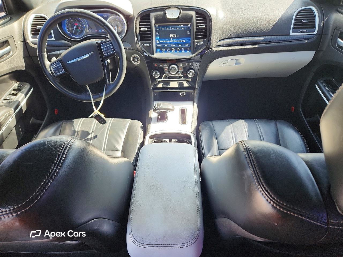 Chrysler 300 2013