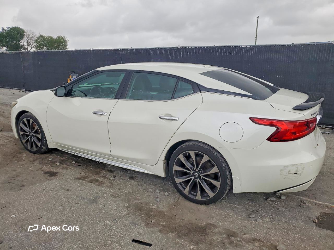 Nissan Maxima 2016