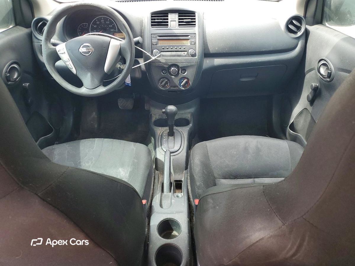 Nissan Versa 2016