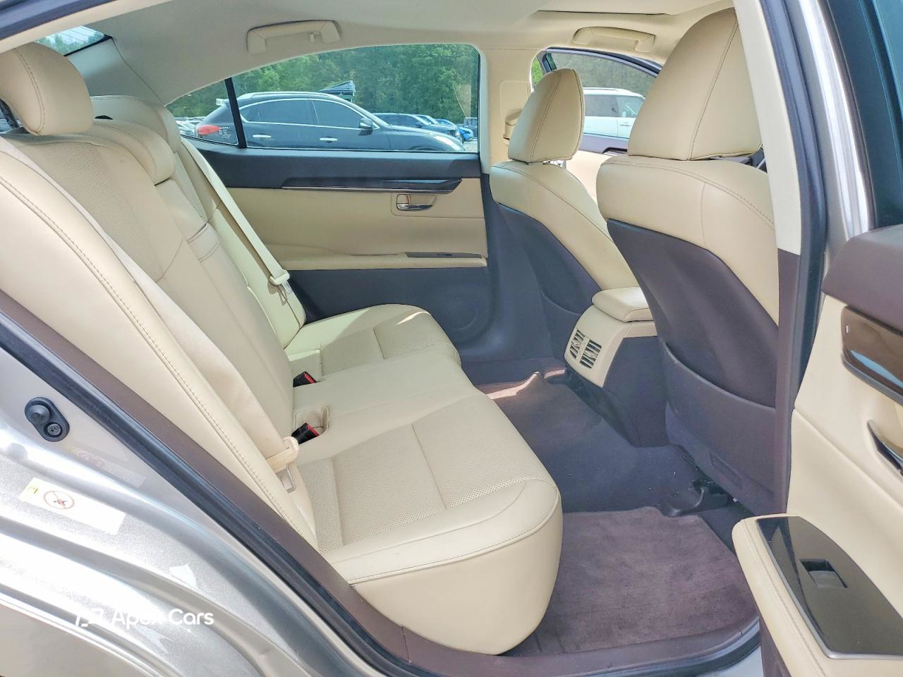 Lexus ES 2016