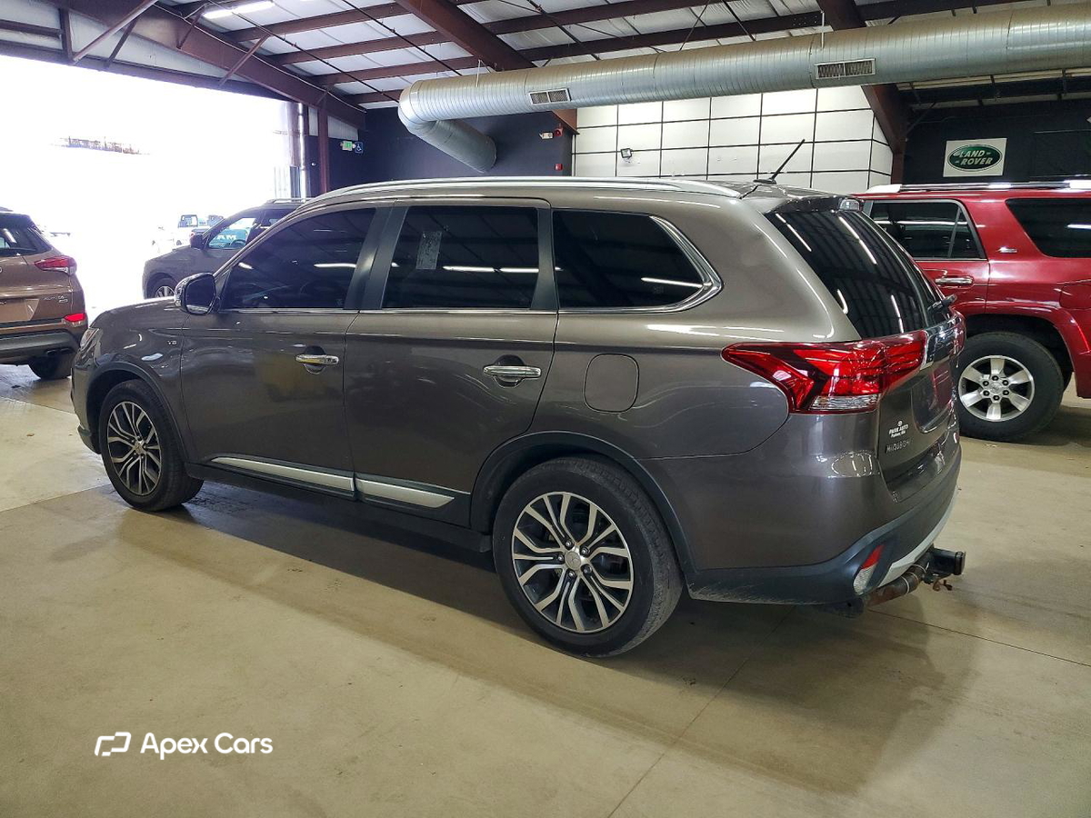 Mitsubishi Outlander 2016