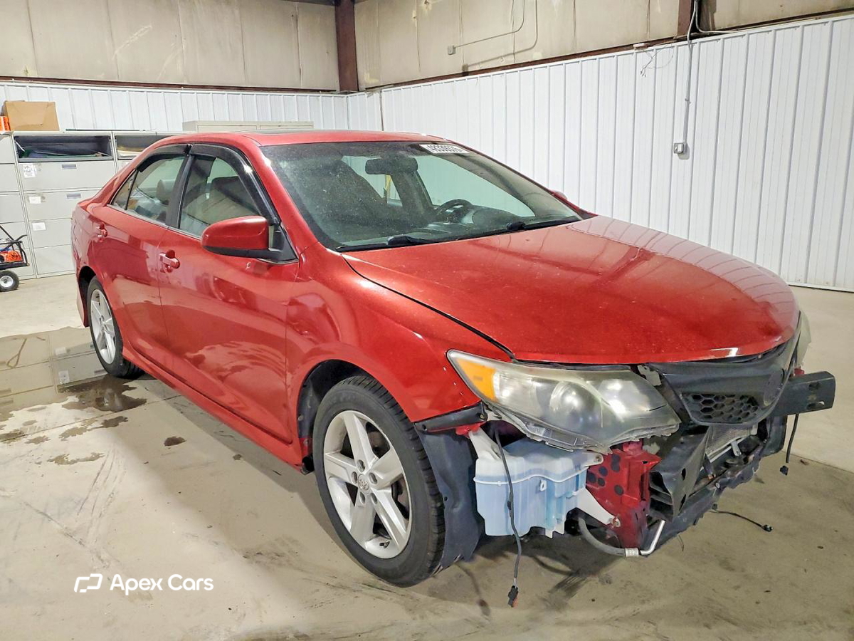 Toyota Camry 2012