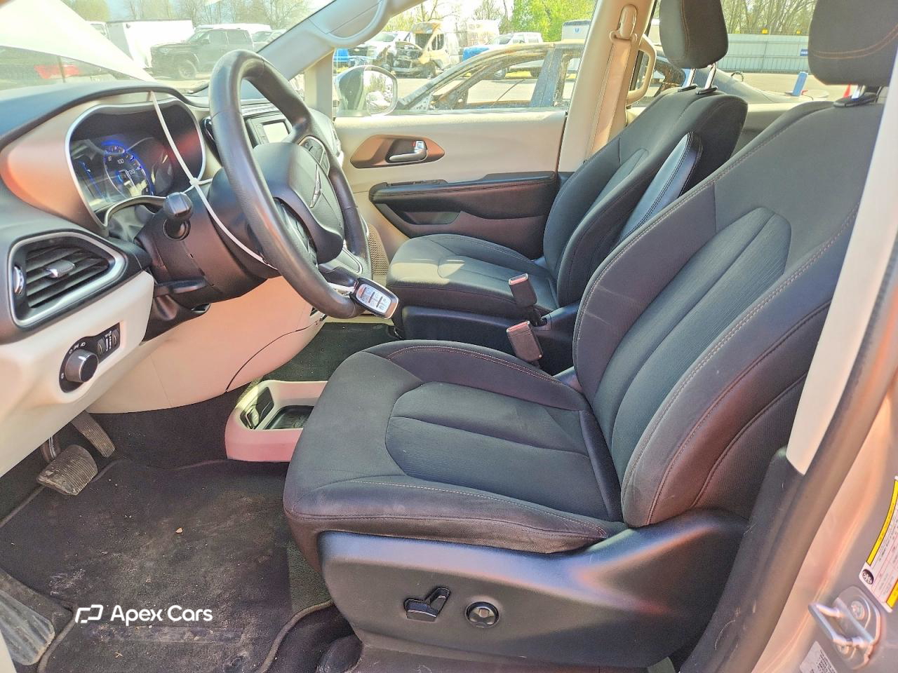 Chrysler Pacifica 2017