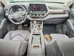 Toyota Highlander 2021