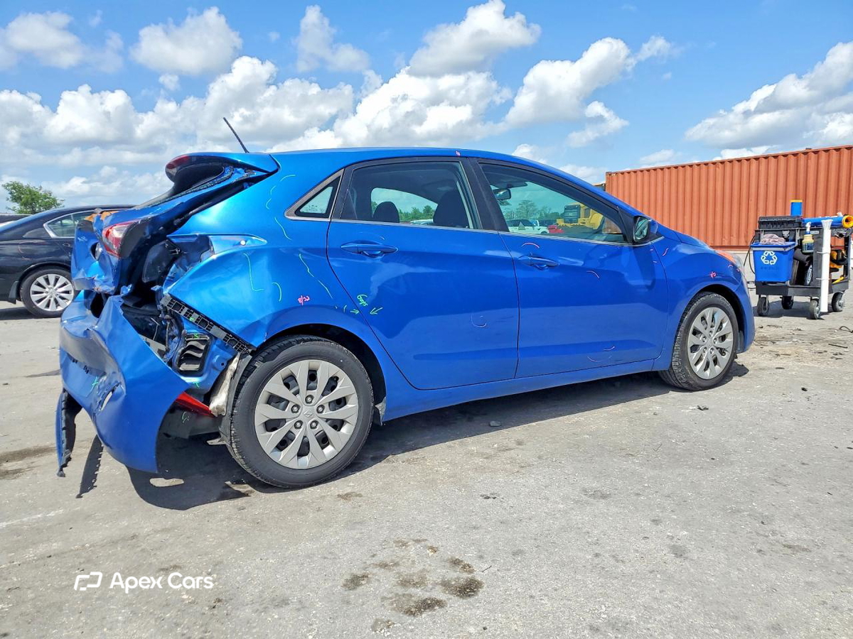 Hyundai Elantra 2017