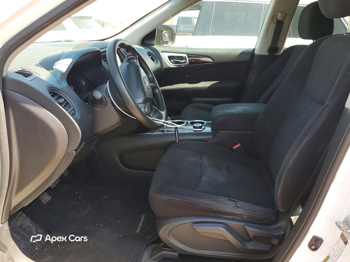 Nissan Pathfinder 2014