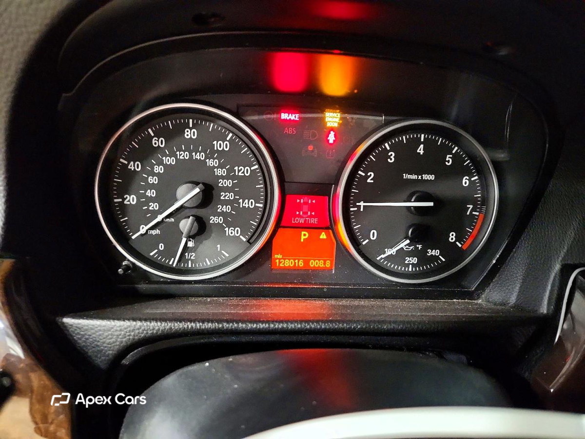 BMW Series 3 2011