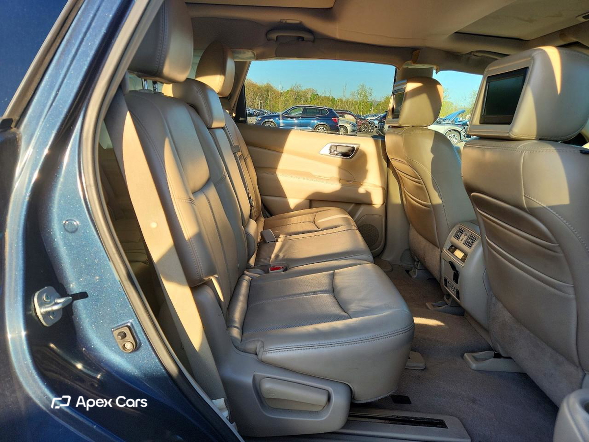 Nissan Pathfinder 2013