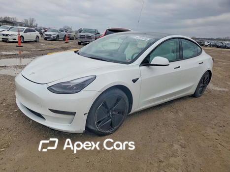 Tesla Model 3 2022 - Image 1 of 12