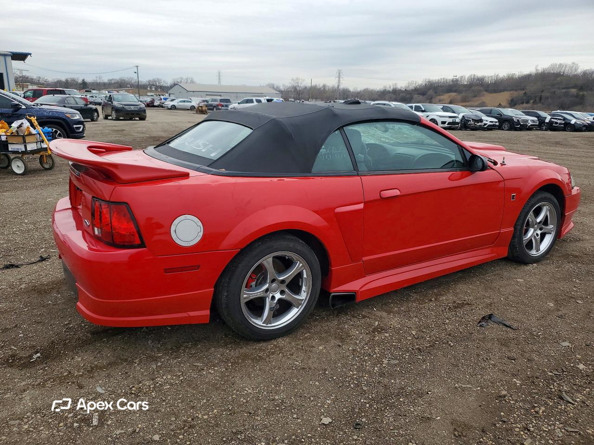 Ford Mustang 2003