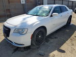Chrysler 300 2016