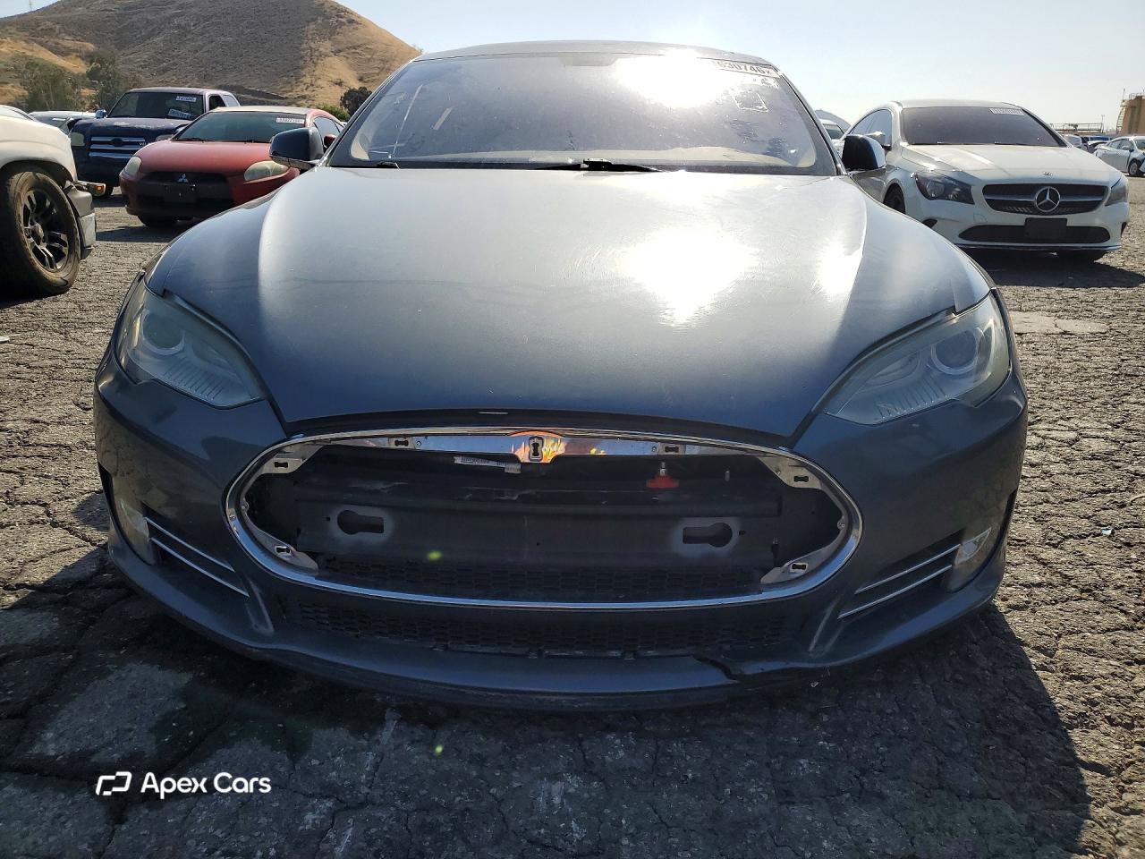 Tesla Model S 2012