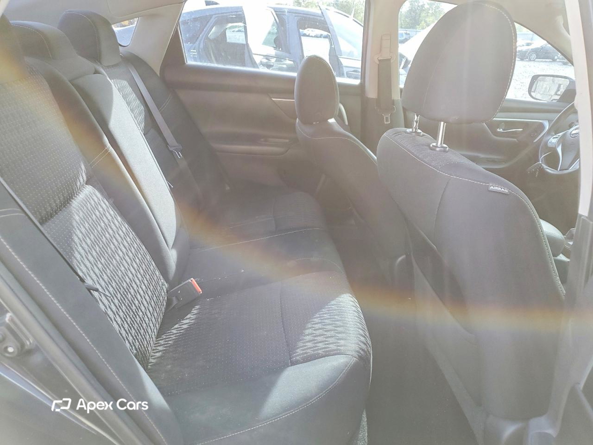 Nissan Altima 2017