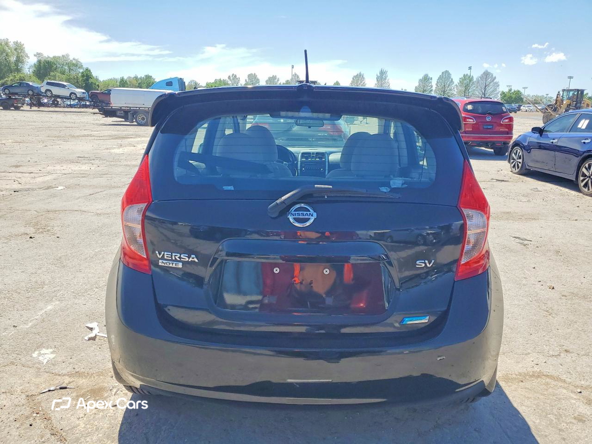 Nissan Versa 2014