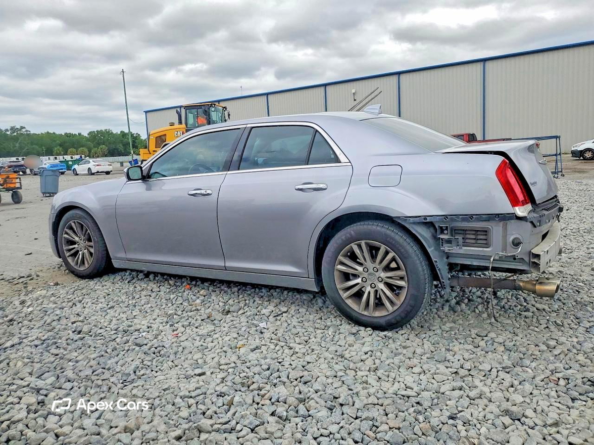 Chrysler 300 2016