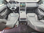 Land Rover Discovery 2024