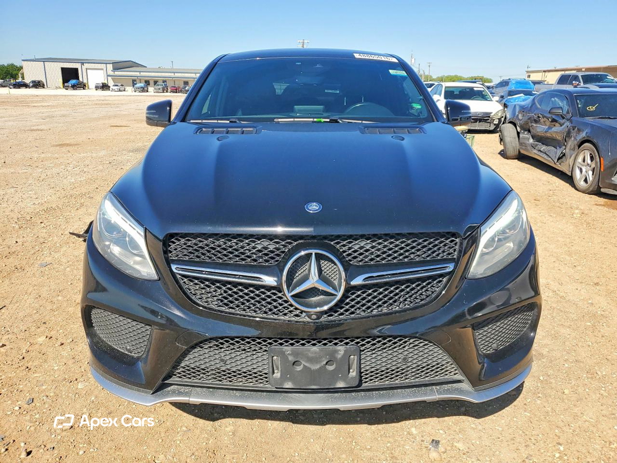 Mercedes-Benz GLE 2016