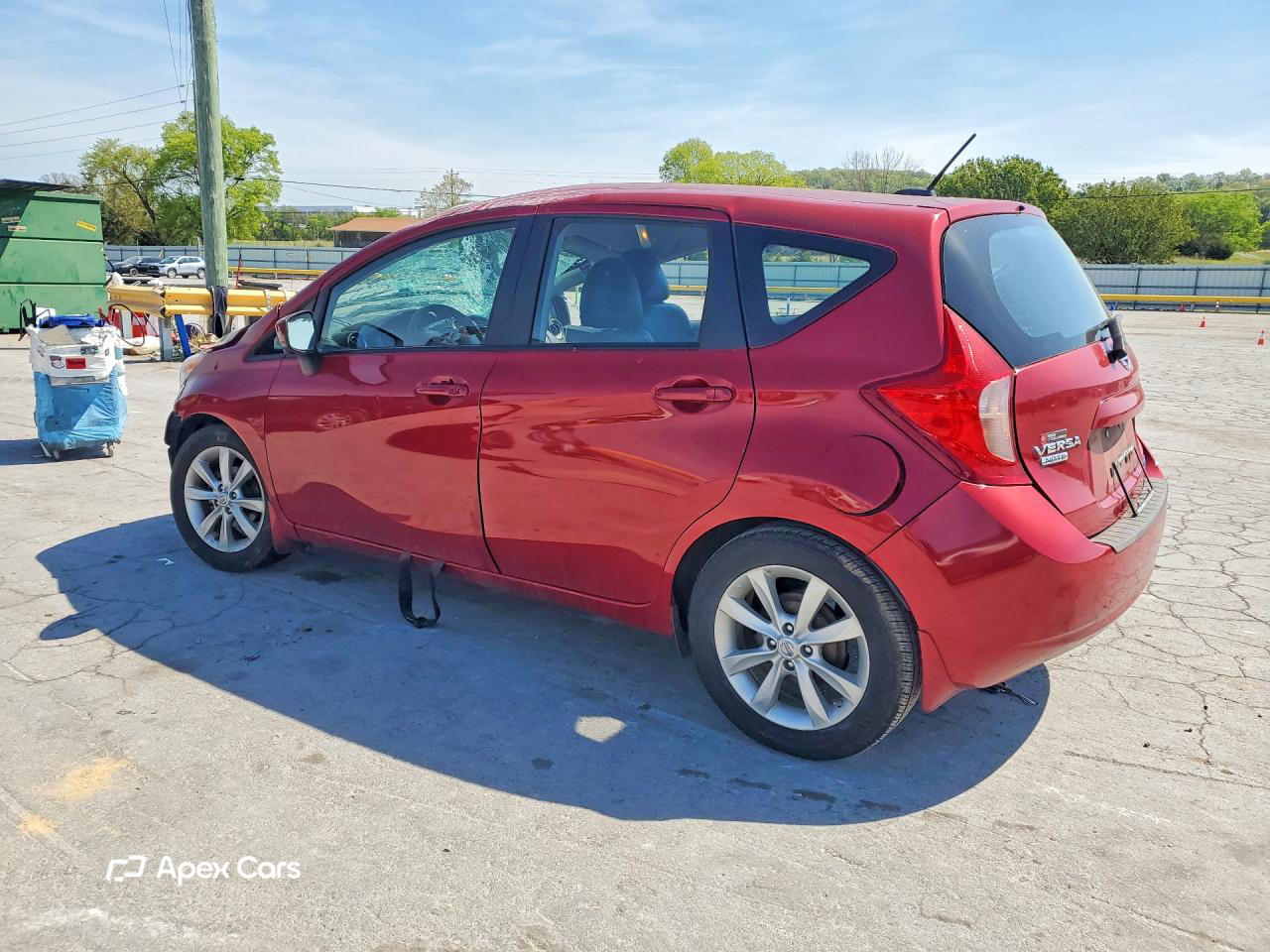 Nissan Versa 2015