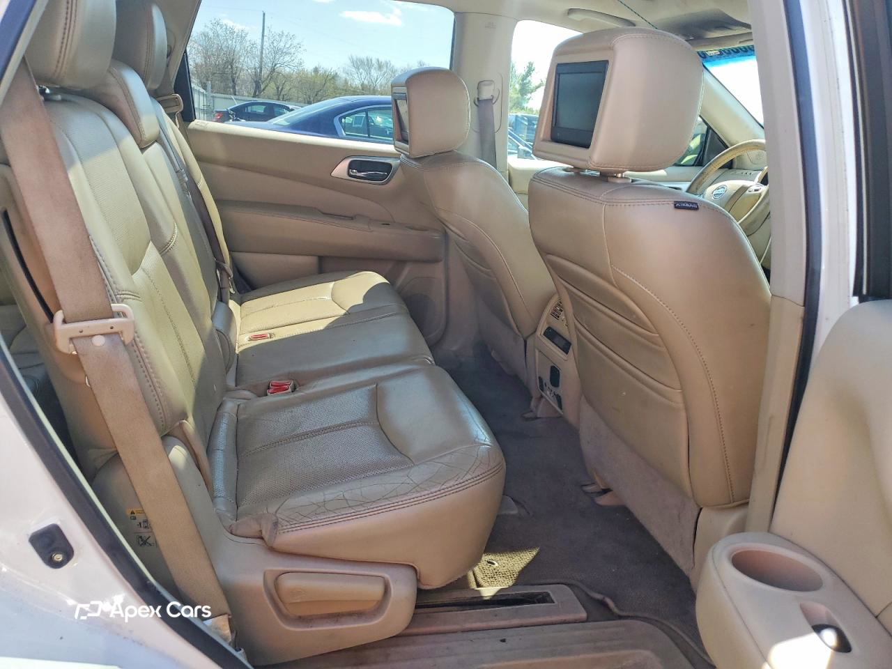 Nissan Pathfinder 2013