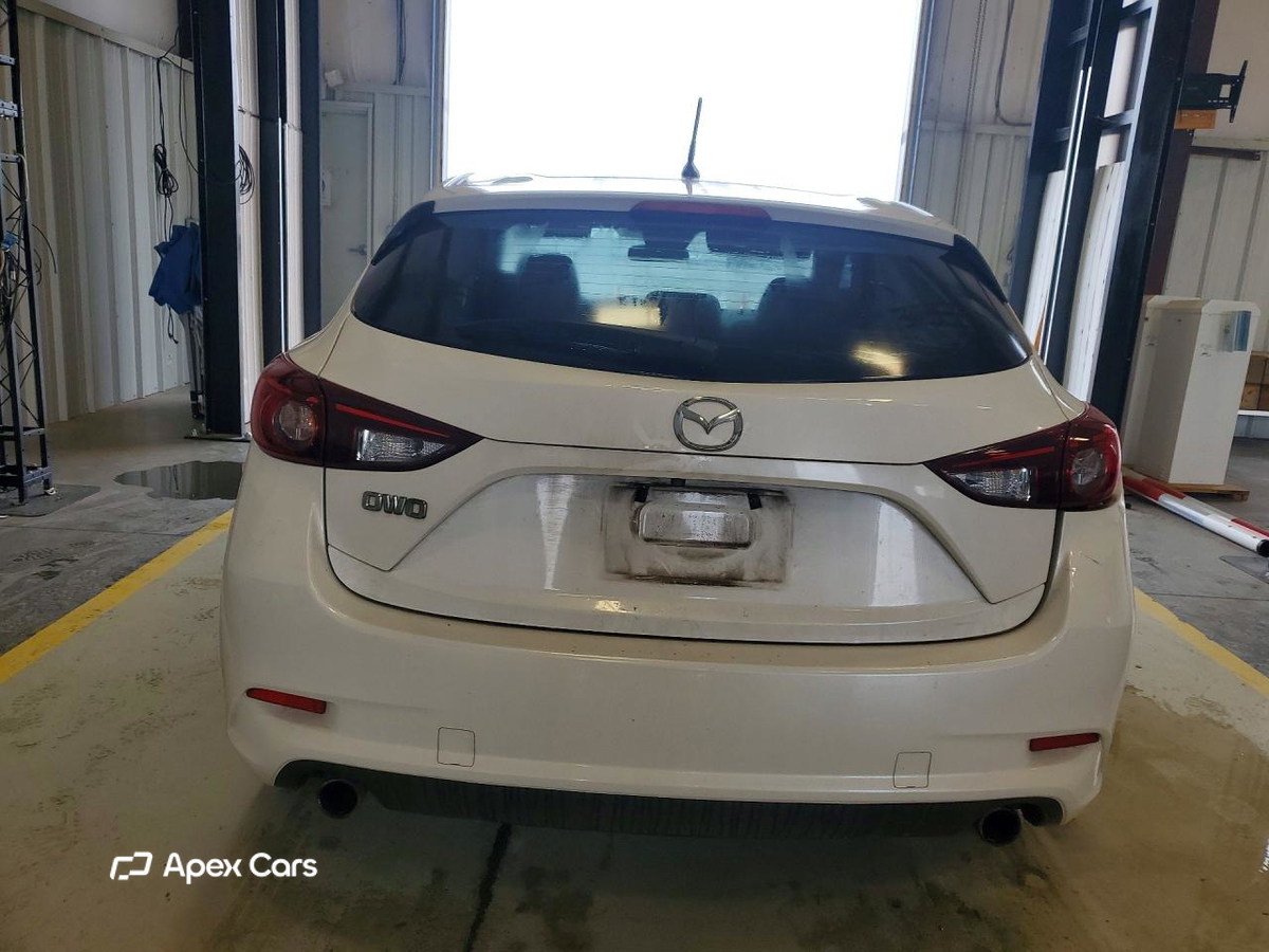 Mazda 3 2018