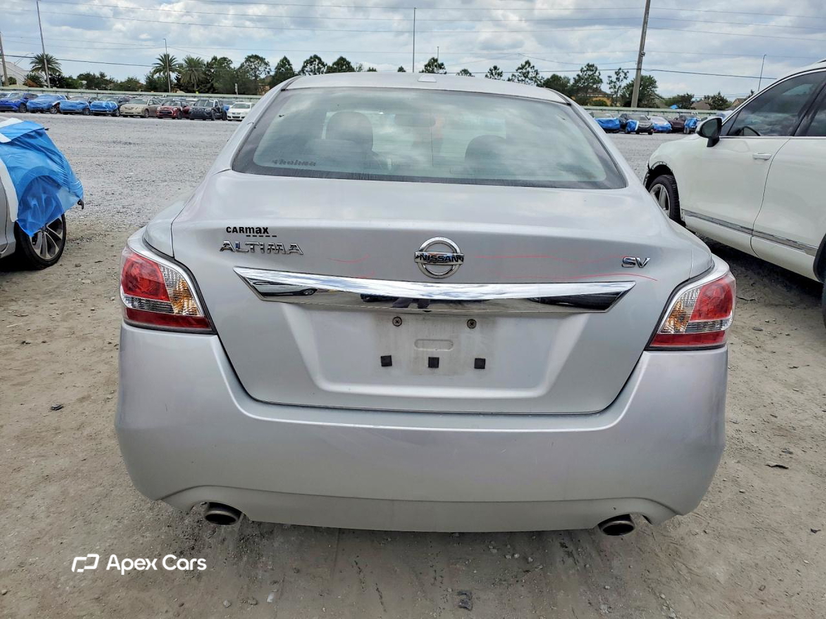 Nissan Altima 2015
