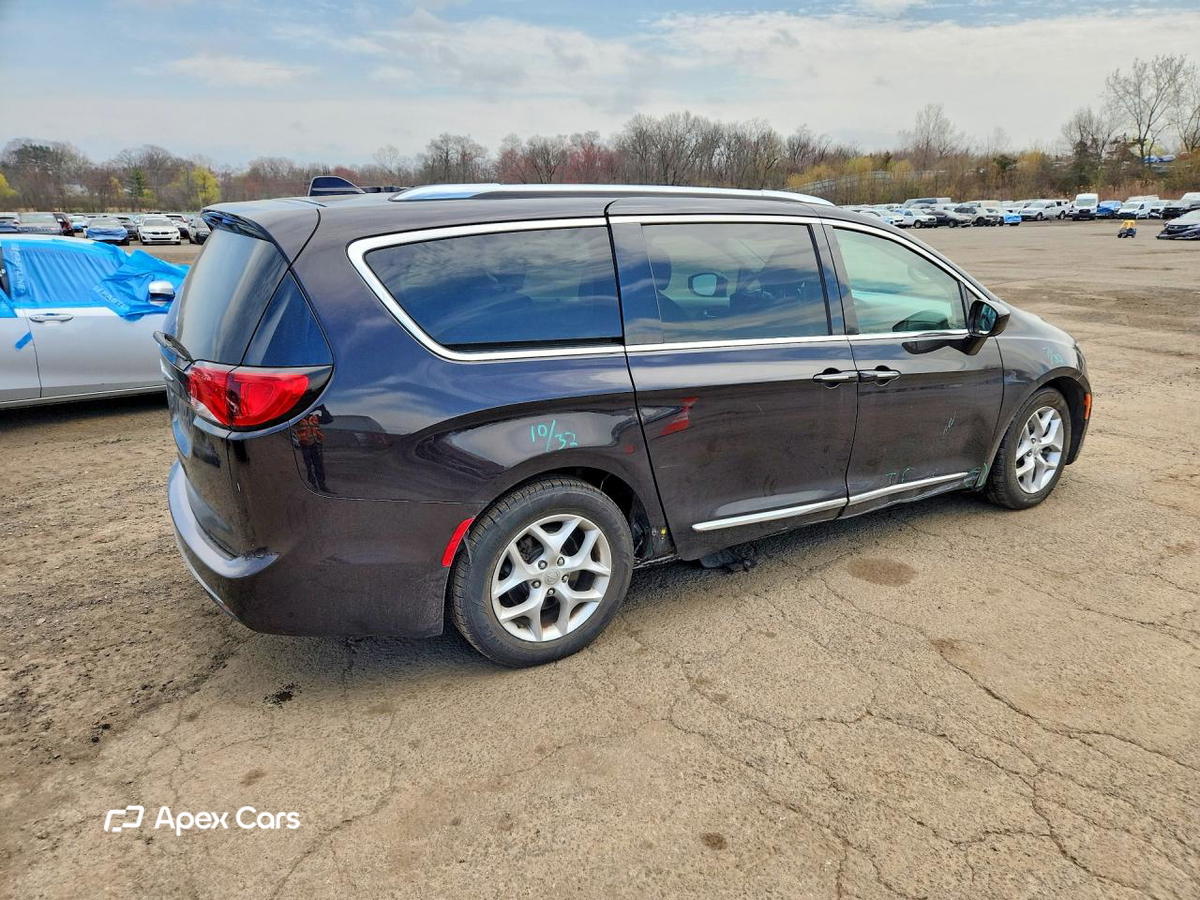 Chrysler Pacifica 2018