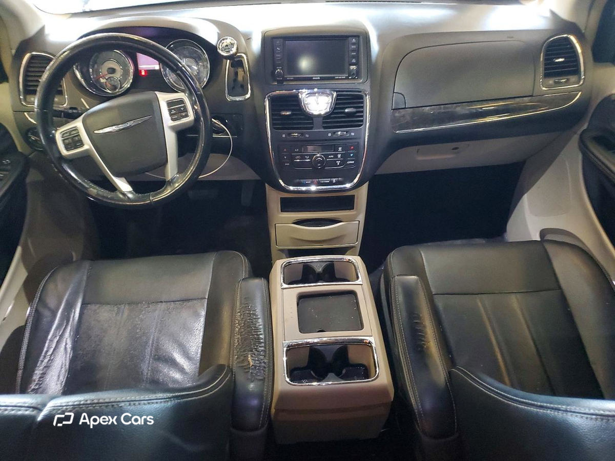 Chrysler Voyager 2015