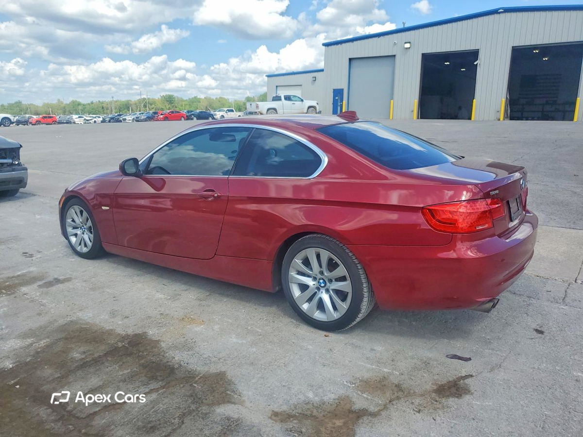 BMW Series 3 2012