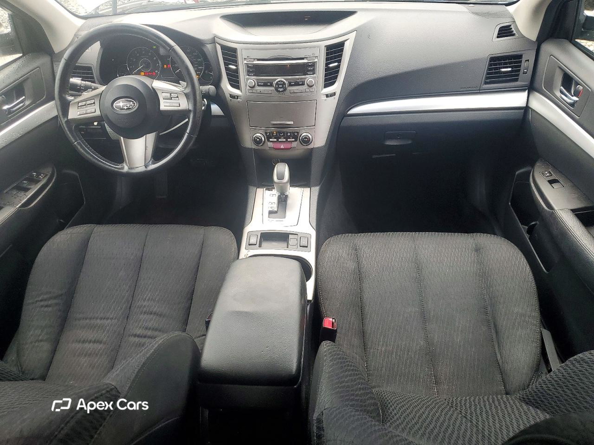 Subaru Outback 2011