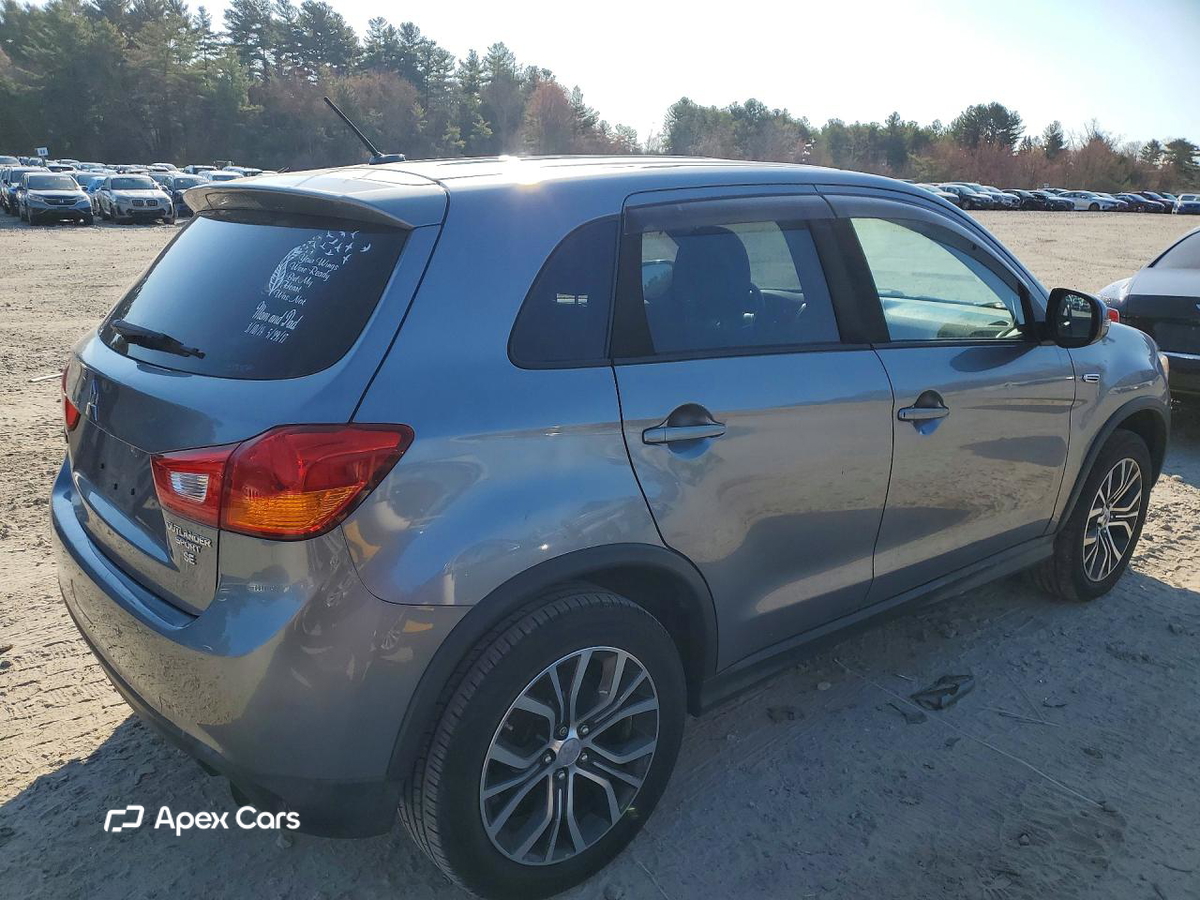 Mitsubishi Outlander 2016