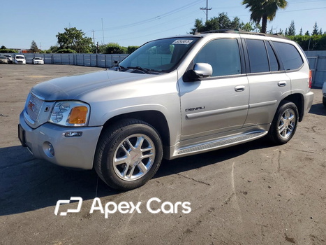 GMC Envoy 2006 - Image 1 of 13