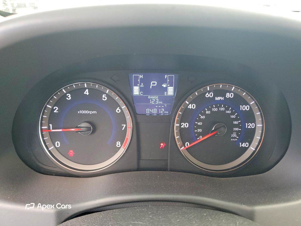 Hyundai Accent 2015
