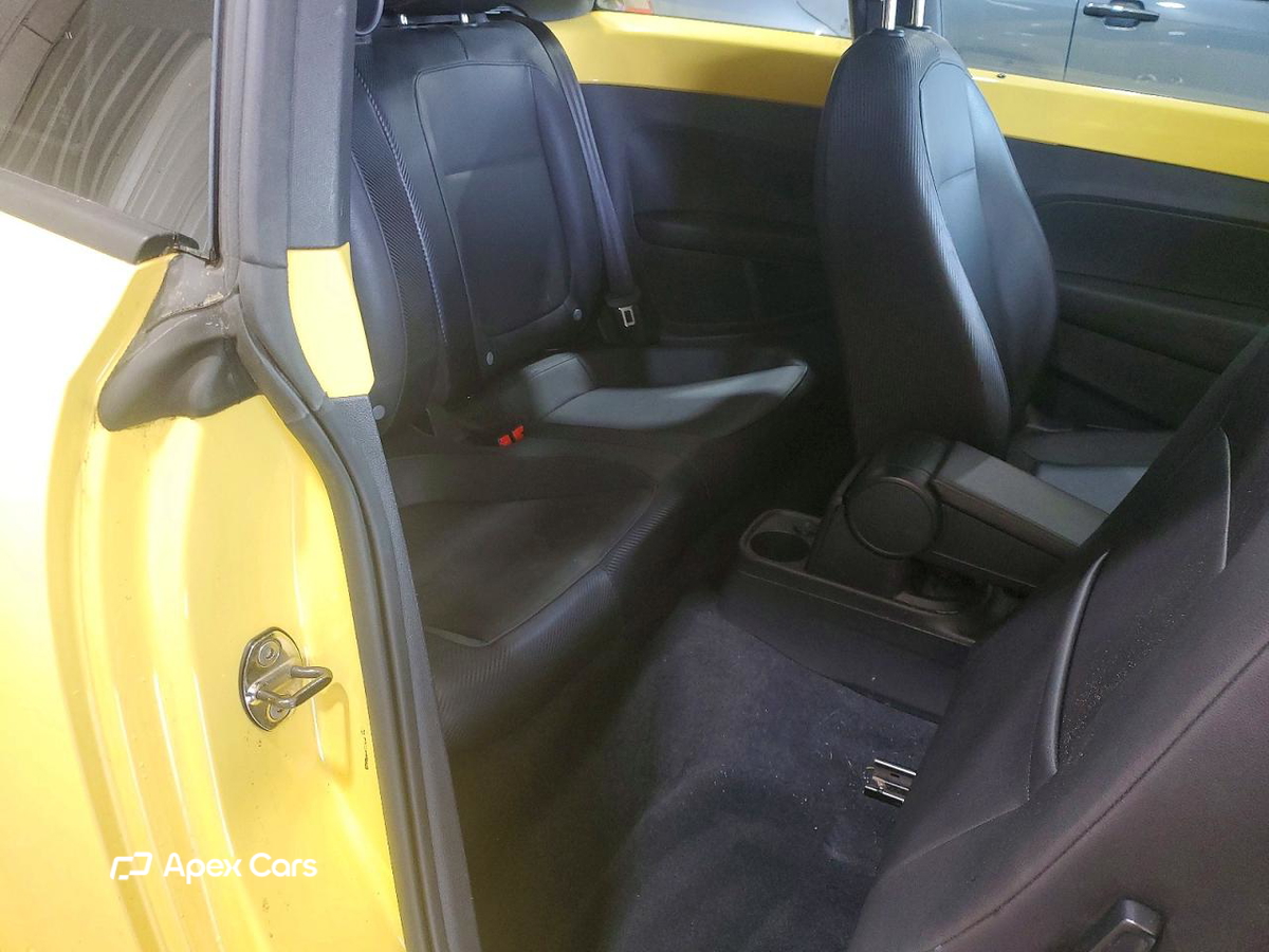 Volkswagen Beetle 2013