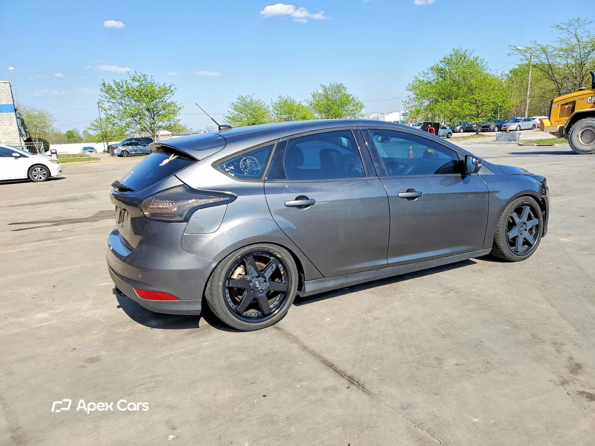 Ford Focus 2016