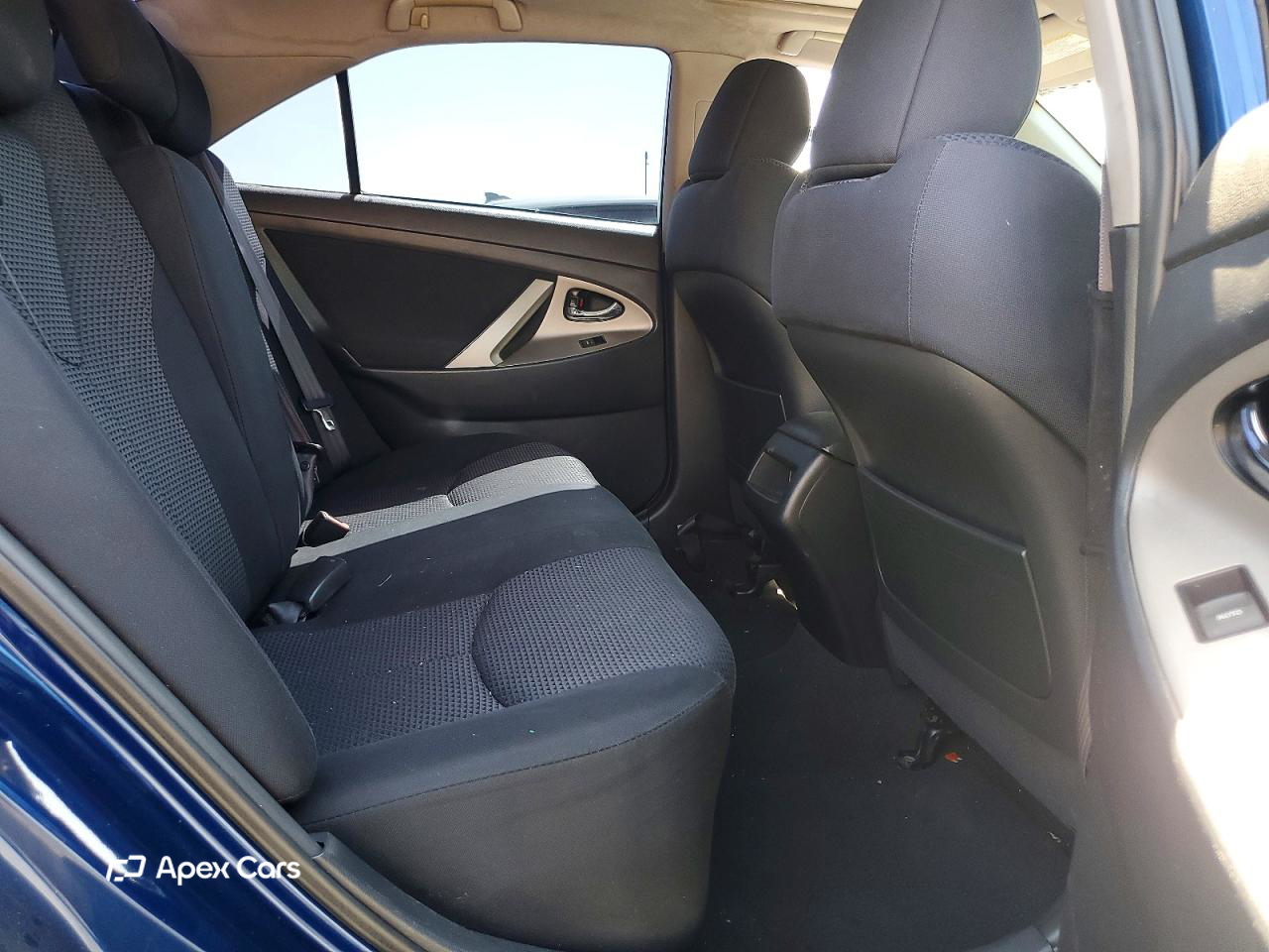 Toyota Camry 2010