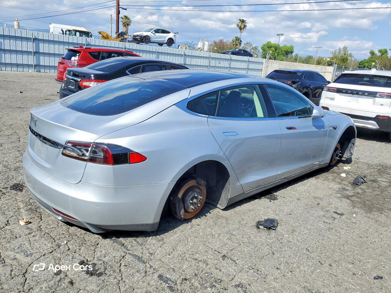 Tesla Model S 2013