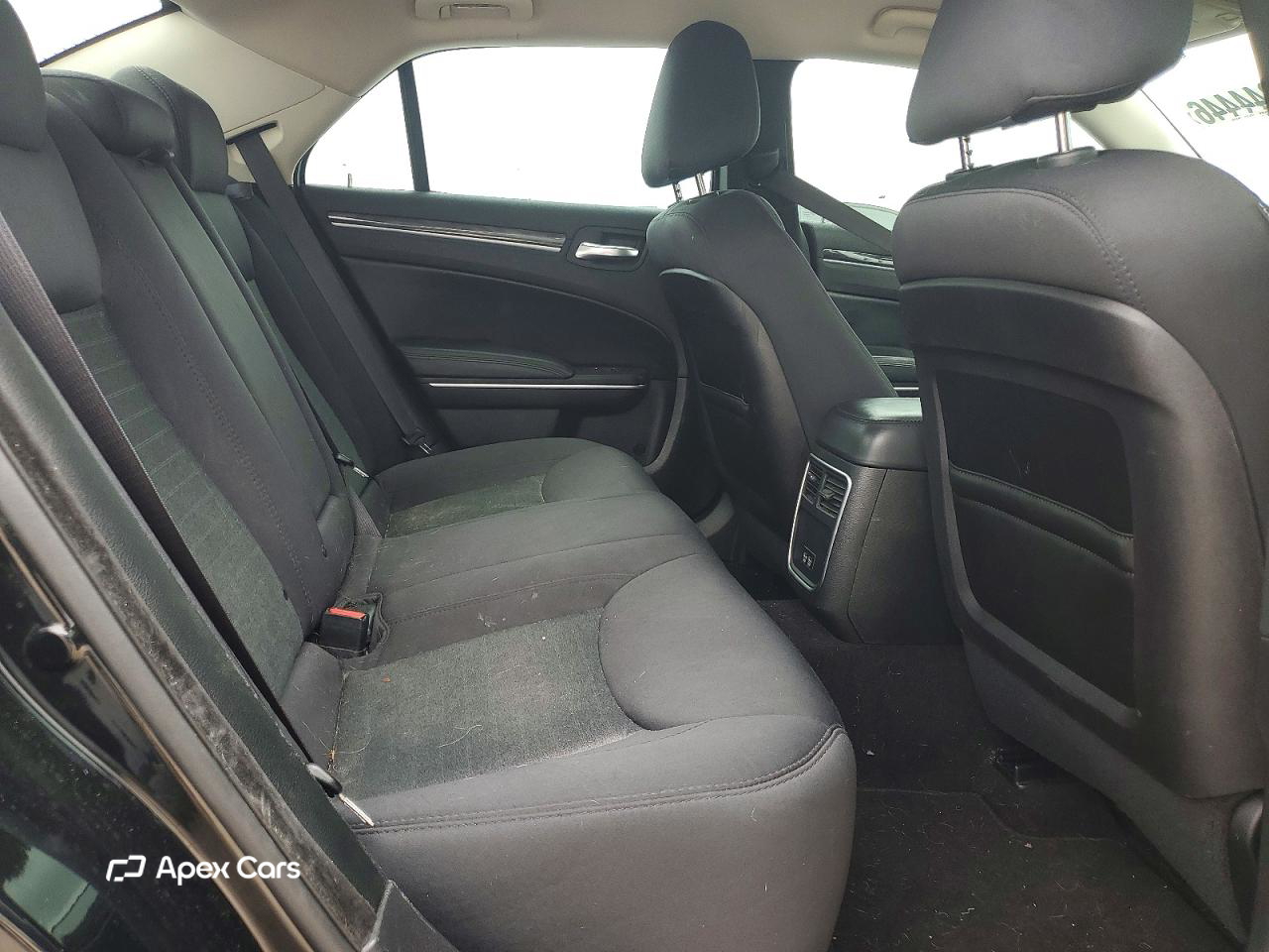 Chrysler 300 2019