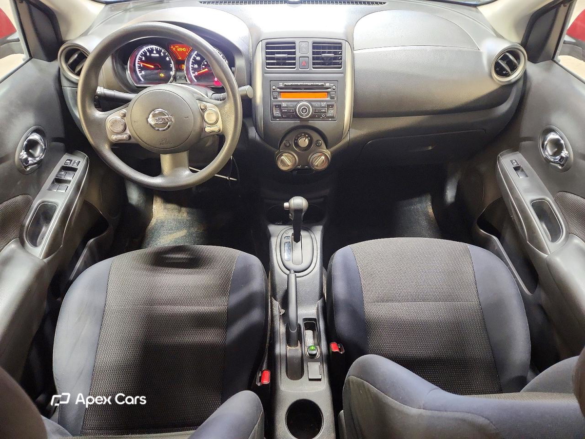 Nissan Versa 2012