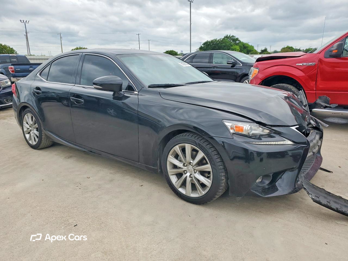Lexus IS 2015