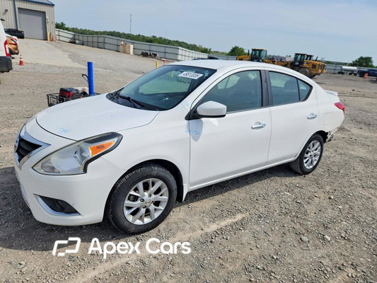 Nissan Versa 2017 - Image 1 of 11