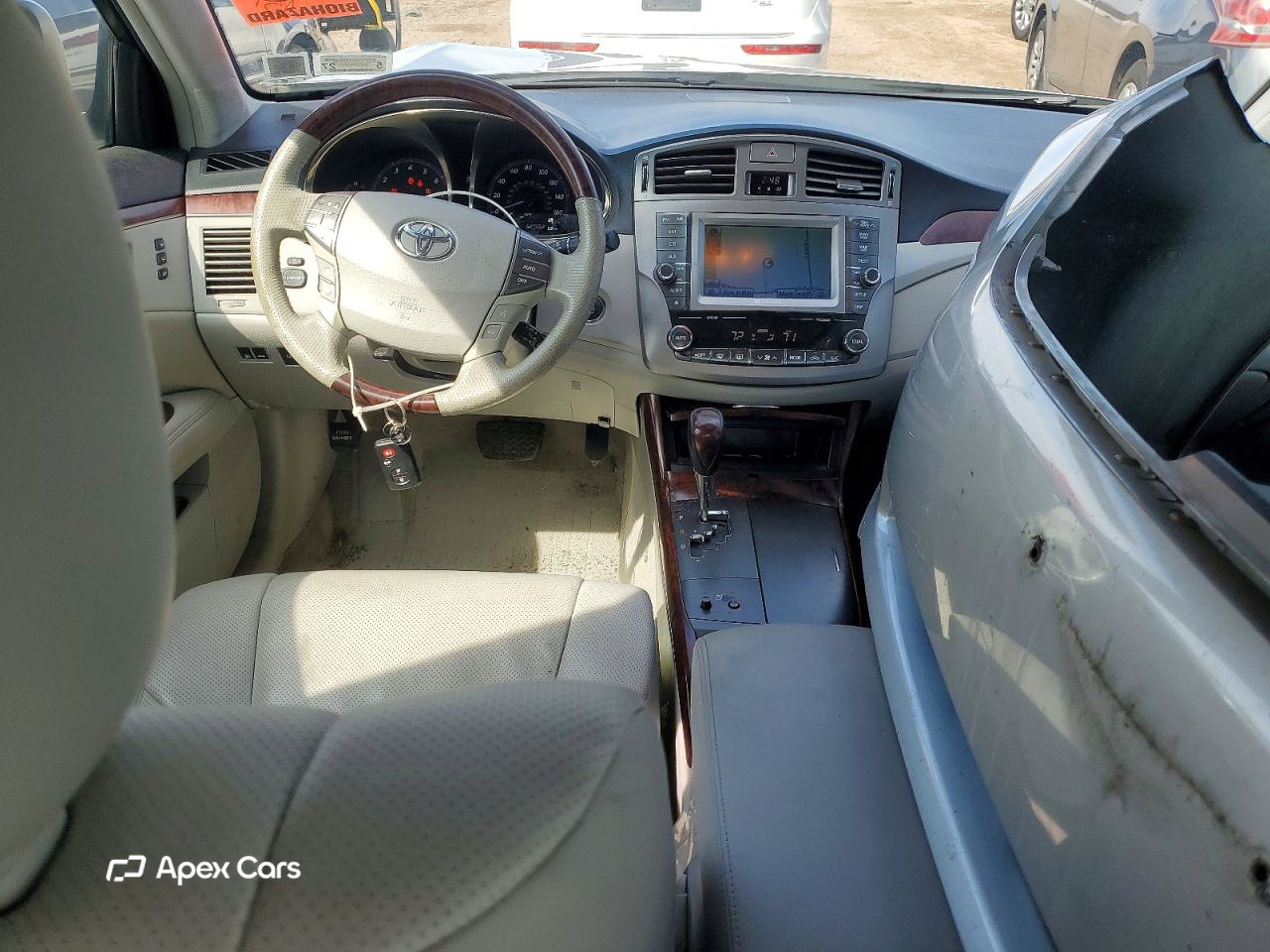 Toyota Avalon 2012
