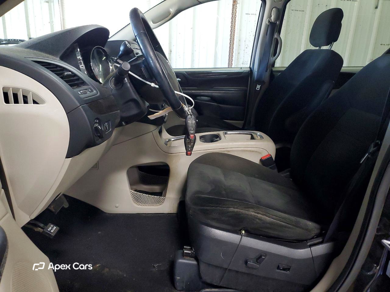Dodge Caravan 2016