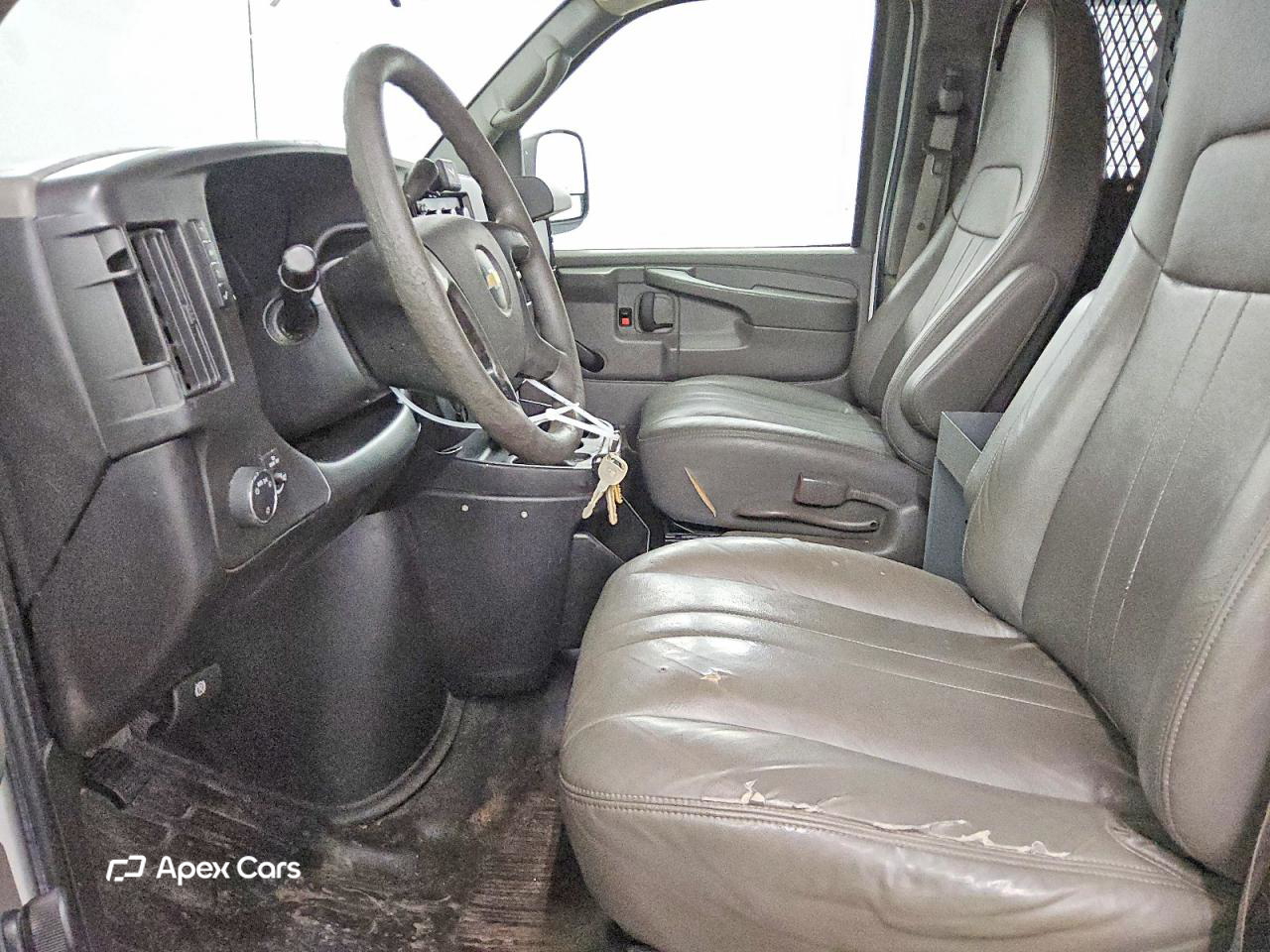 Chevrolet Express 2012