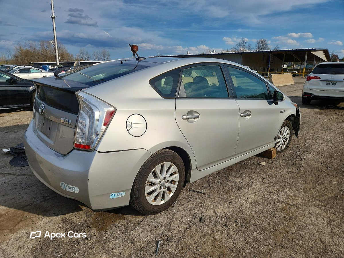 Toyota Prius 2012