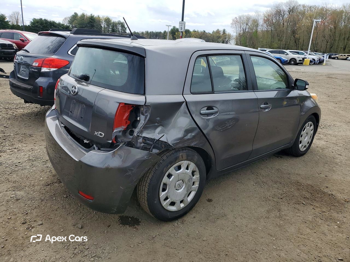 Scion xD 2008