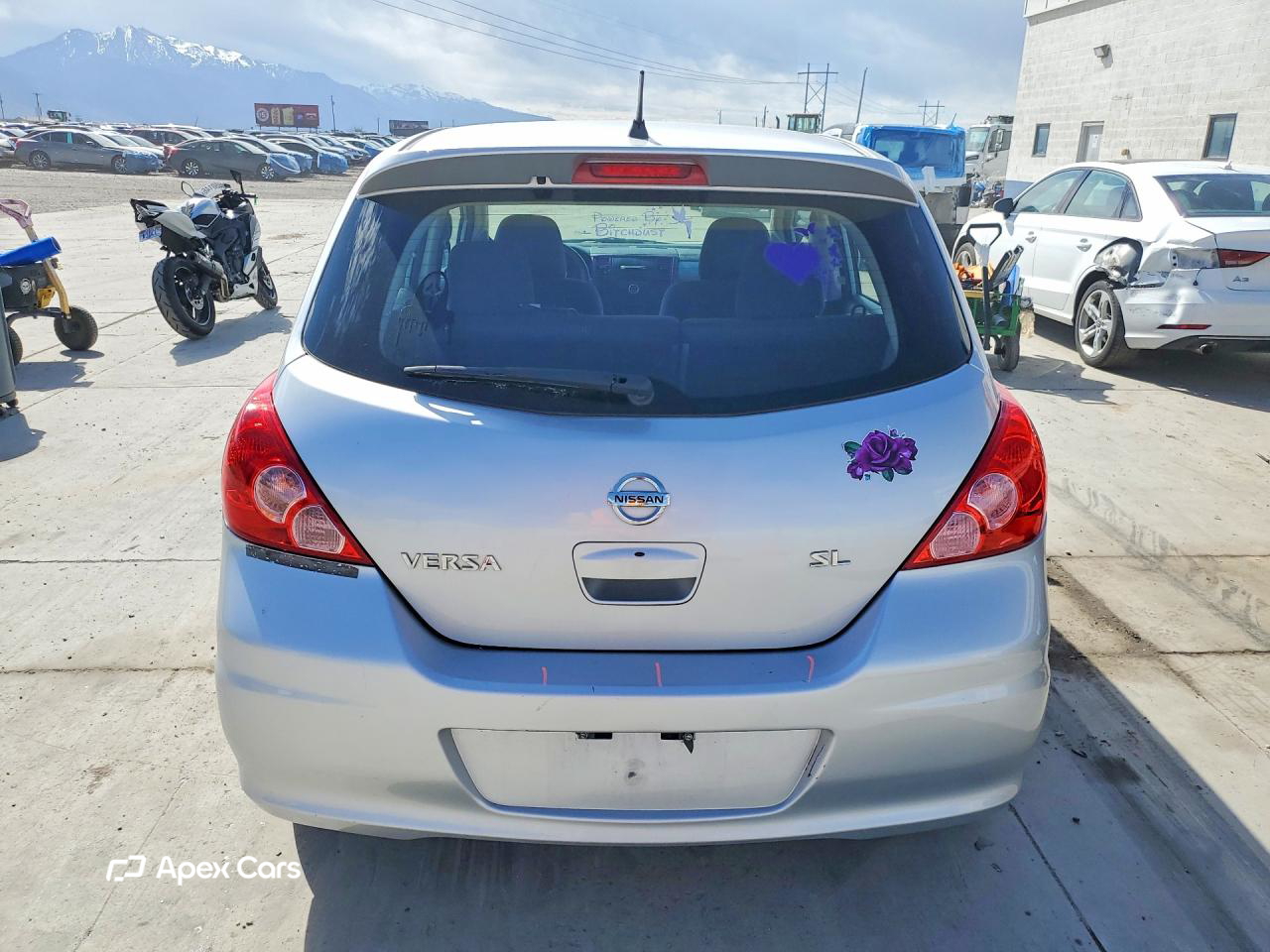 Nissan Versa 2011