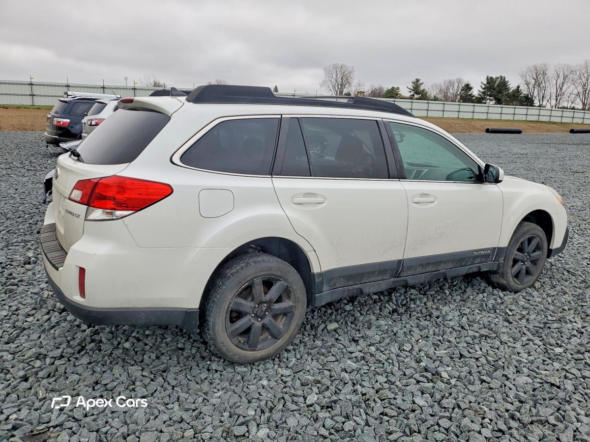 Subaru Outback 2014