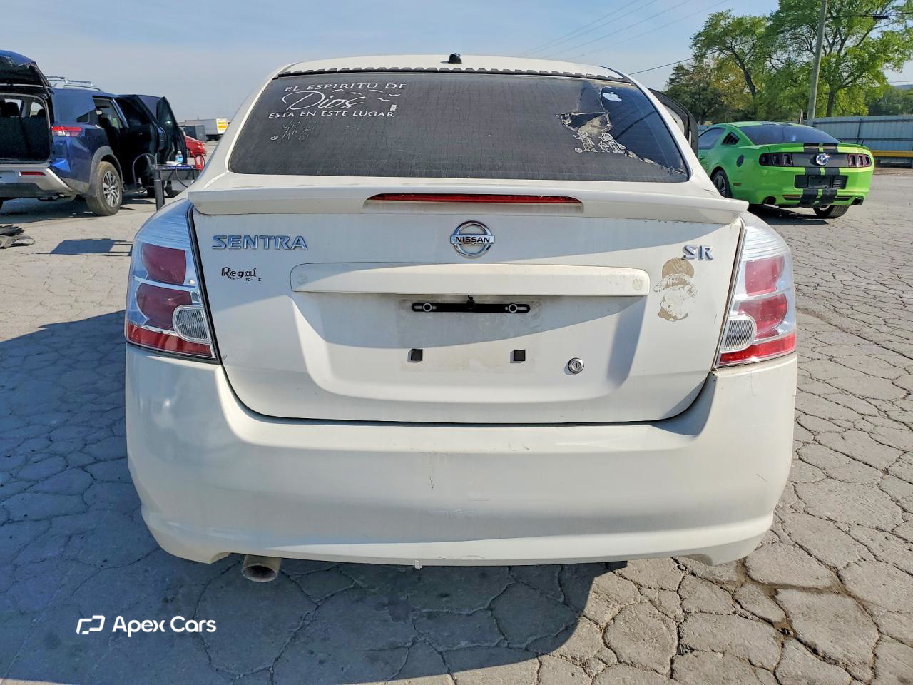 Nissan Sentra 2012