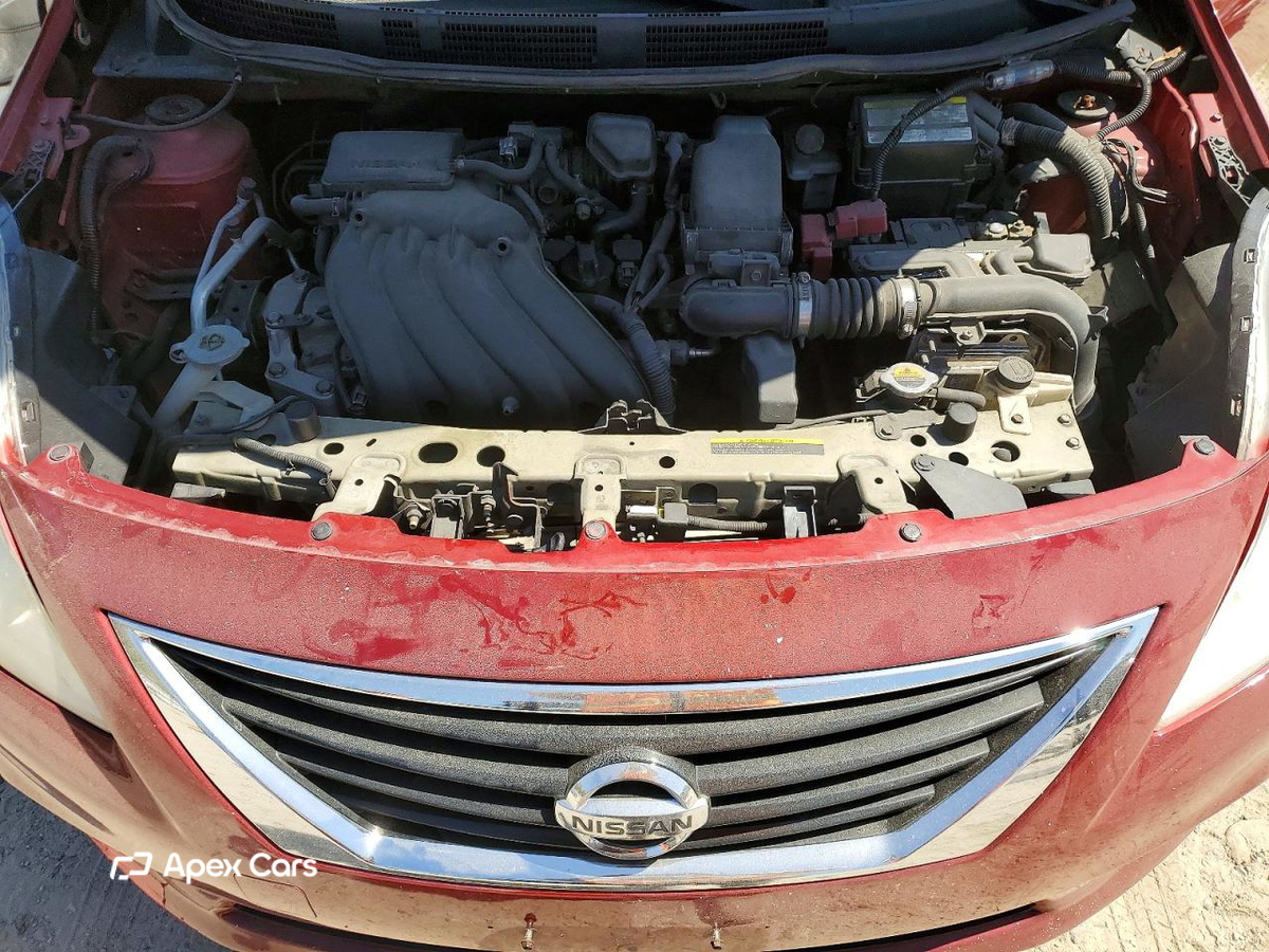 Nissan Versa 2013