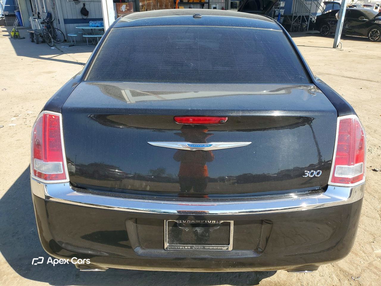 Chrysler 300 2011